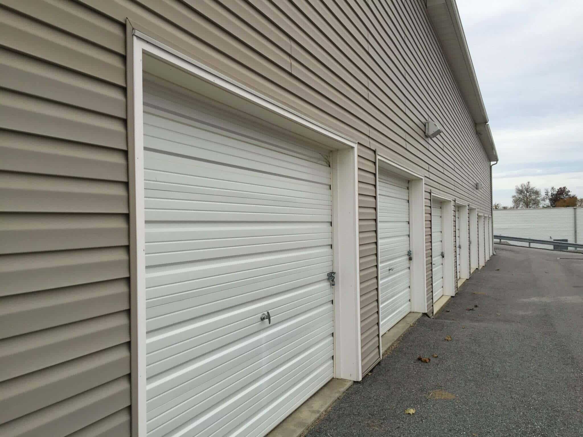 J & J MiniStorage, LLC J & J MiniStorage, LLC